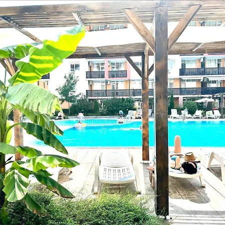 Chateau 2 - Menada Apartament