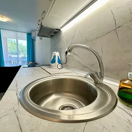 Chateau 2 - Menada Aheloy