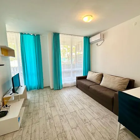 Apartament Chateau 2 - Menada