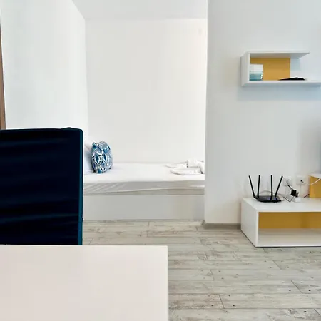 Chateau 2 - Menada Apartment *